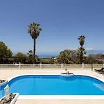 Villa Flores
