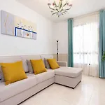 Villa Flores Acantilado de los Gigantes