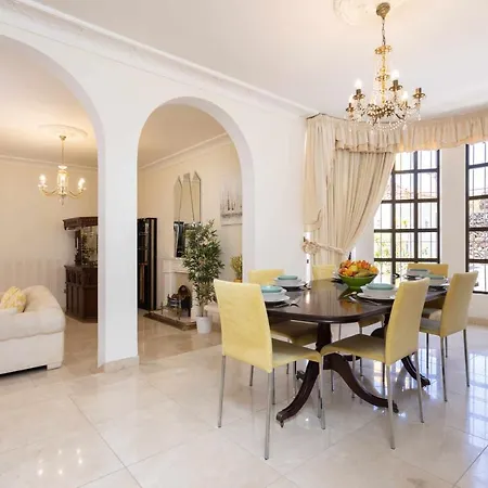 וילה Flores אקנטילדו דה לוס גיגנטס