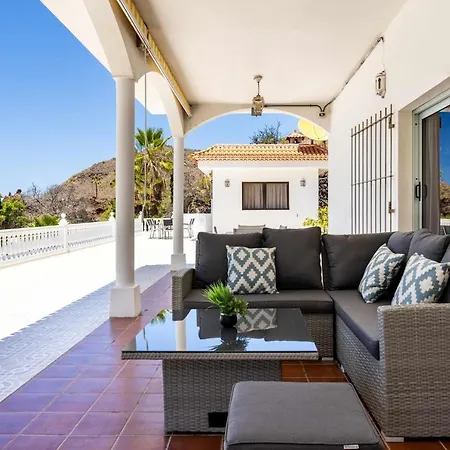 וילה Flores אקנטילדו דה לוס גיגנטס