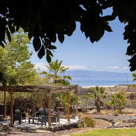 Flores אקנטילדו דה לוס גיגנטס